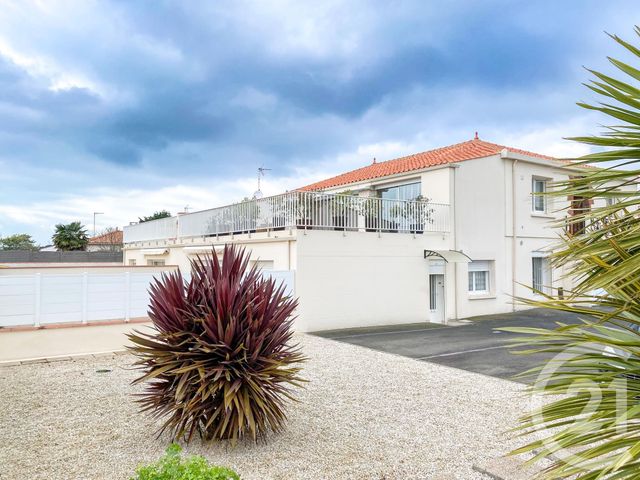 Appartement T3 à vendre - 3 pièces - 70.54 m2 - OLONNE SUR MER - 85 - PAYS-DE-LOIRE - Century 21 Bleu Marine