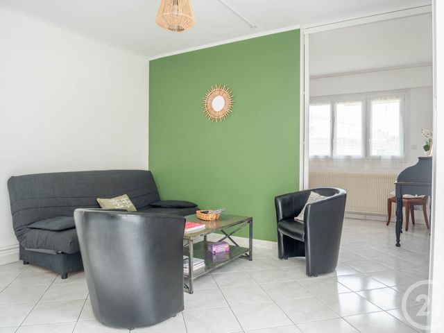 Appartement T2 à vendre - 2 pièces - 34.19 m2 - LES SABLES D OLONNE - 85 - PAYS-DE-LOIRE - Century 21 Bleu Marine